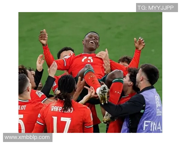 切尔西终结欧冠3场不胜，18岁飞翼或创历史